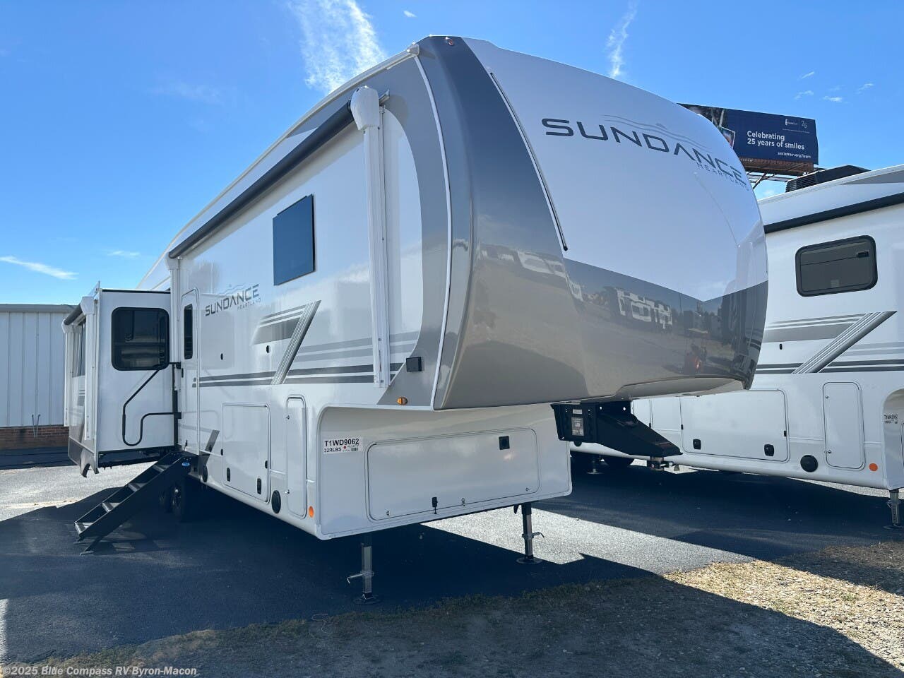 New 2026 Heartland Sundance 32RLBS available in Byron, Georgia