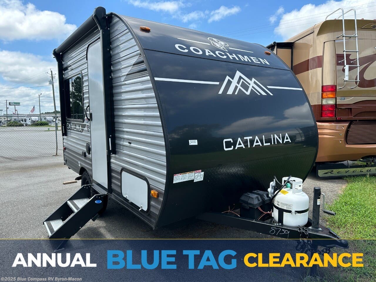 Used 2025 Coachmen Catalina Summit Series 7 134RDX available in Byron, Georgia