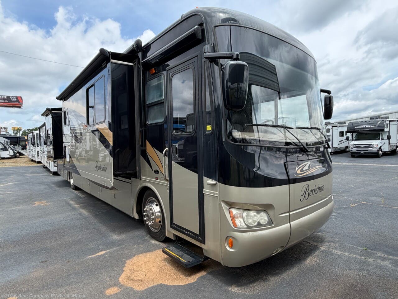 Used 2010 Forest River Berkshire 390QS available in Byron, Georgia