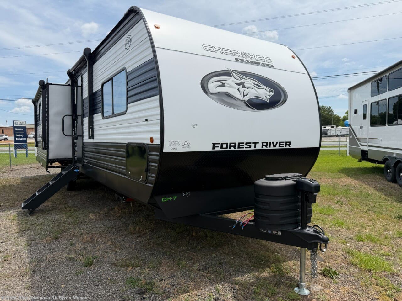 New 2026 Forest River Cherokee Wolf Den 304SR available in Byron, Georgia