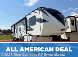 Used 2019 Dutchmen Voltage V3705 available in Byron, Georgia