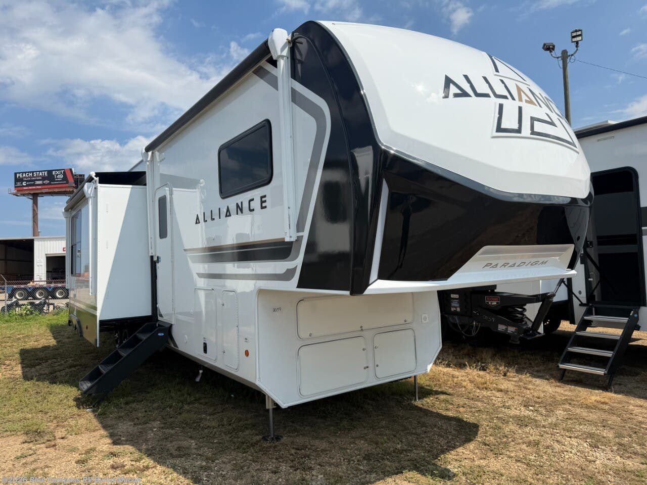 New 2027 Alliance RV Paradigm 395DS available in Byron, Georgia