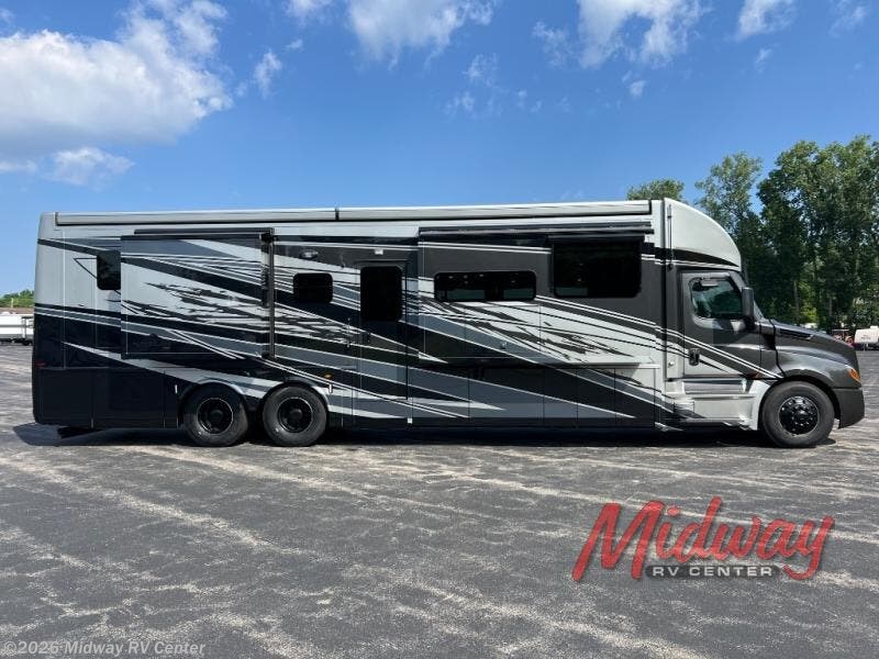New 2026 Newmar Summit Aire 4505 available in Grand Rapids, Michigan