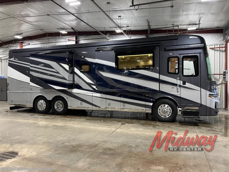New 2026 Newmar Mountain Aire 3825 available in Grand Rapids, Michigan