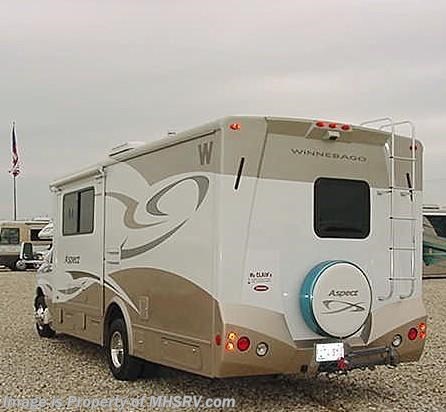Used 2007 Winnebago Aspect Class C Motor home  26' W/ Slide available in Alvarado, Texas