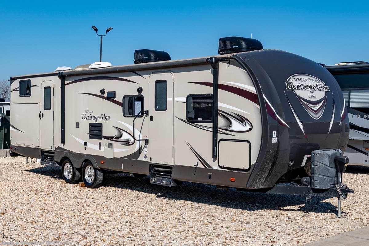 Used 2016 Forest River Wildwood Heritage Glen 312QBUD Bunk Model Travel Trailer for Sale @ MHSRV available in Alvarado, Texas