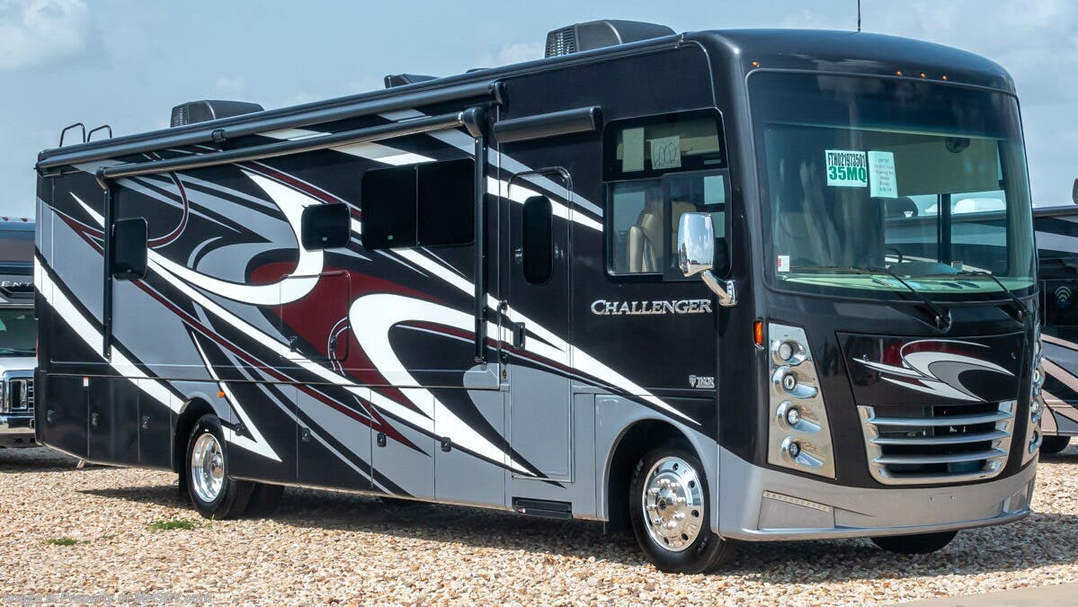 New 2020 Thor Motor Coach Challenger 35MQ available in Alvarado, Texas