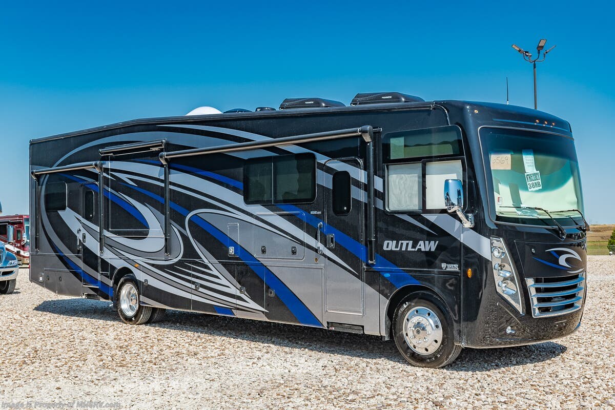 2021 Thor Motor Coach Outlaw 38mb