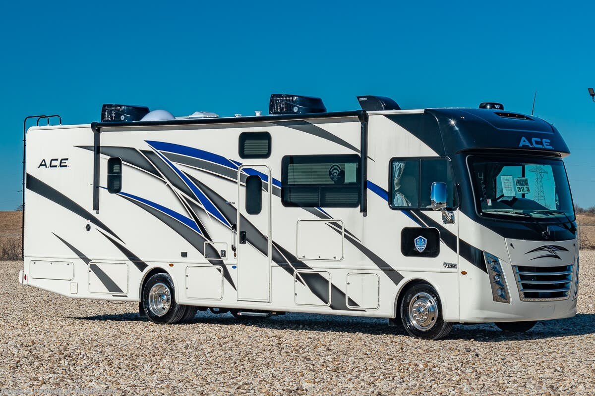 New 2021 Thor Motor Coach A.C.E. 32.3 available in Alvarado, Texas