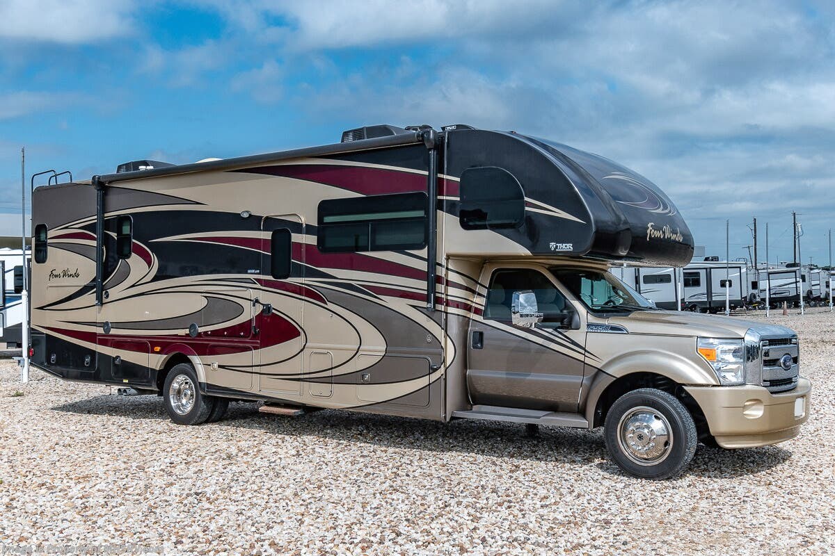 2017 Thor Motor Coach Four Winds 35SB