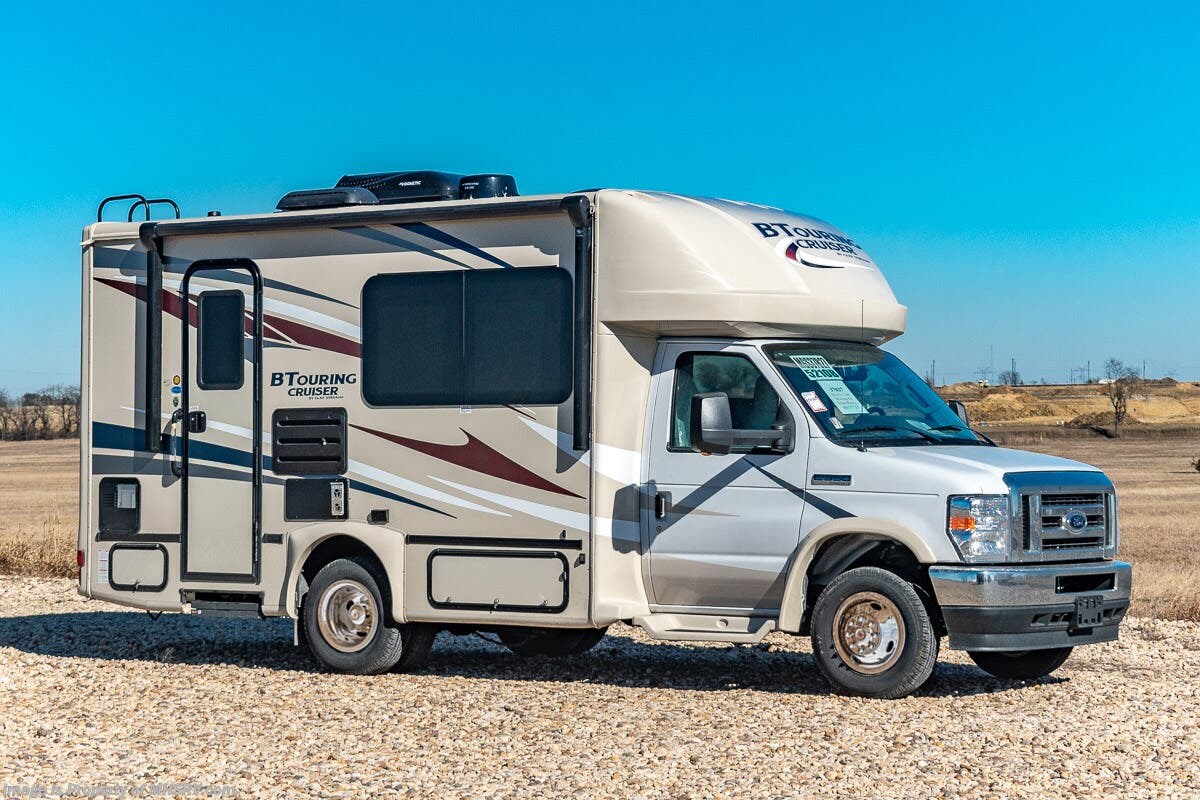 New 2022 Gulf Stream BTouring Cruiser 5210 available in Alvarado, Texas