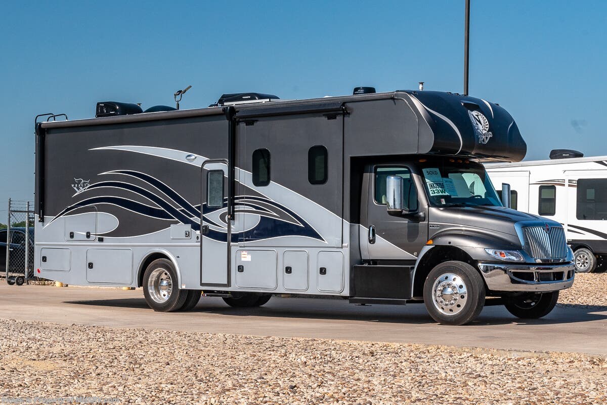 New 2023 Nexus Wraith 33W available in Alvarado, Texas