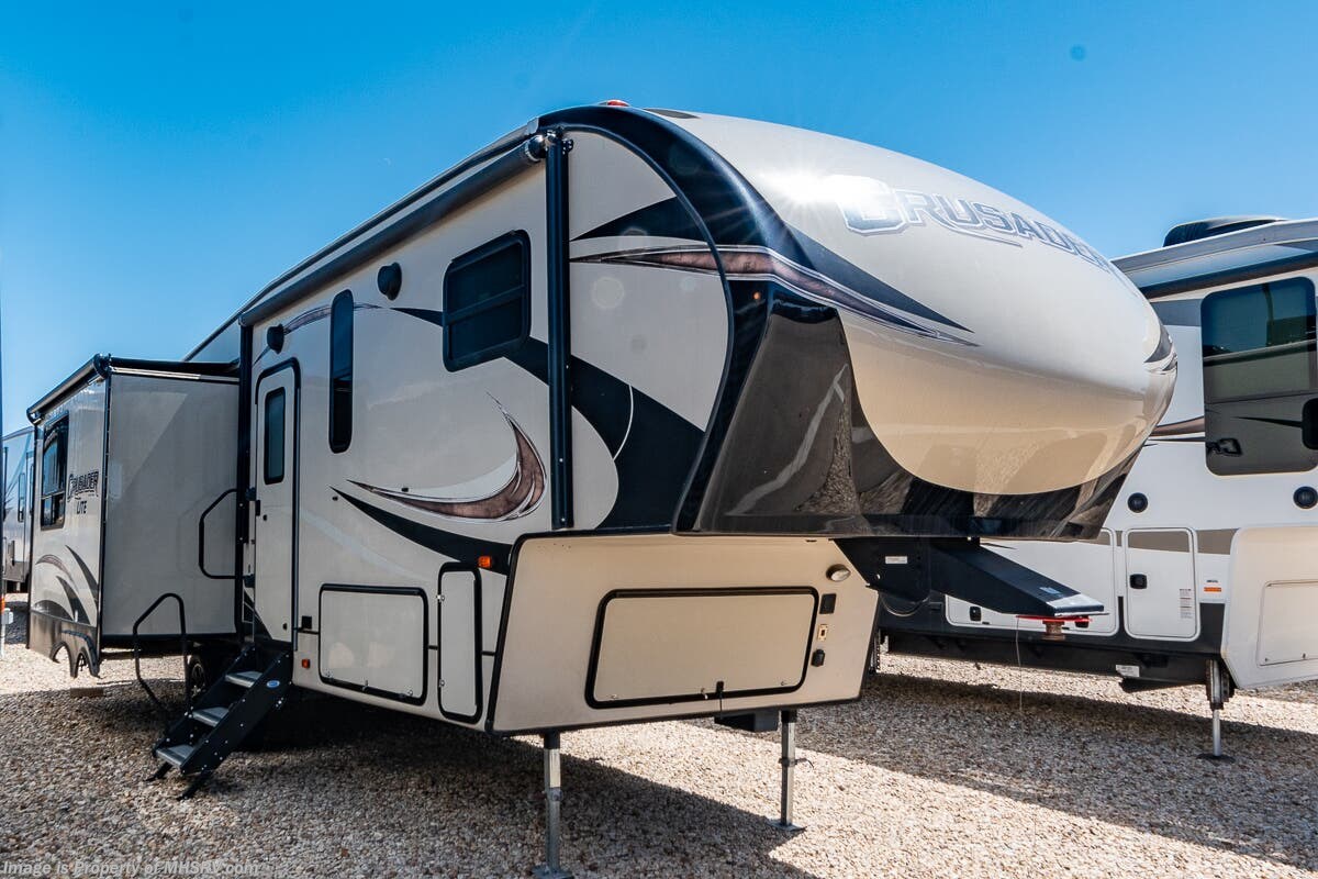 Used 2017 Forest River  Crusader 28RL available in Alvarado, Texas