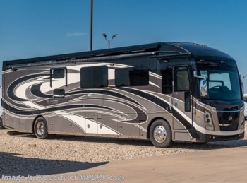 Used 2019 Monaco RV Signature 40J Bunk Model available in Alvarado, Texas