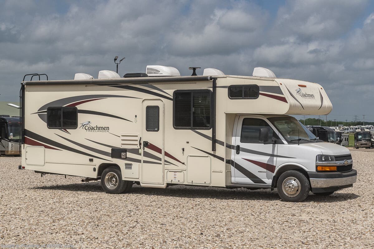 Used 2019  Coachmen Freelander 27QB by Coachmen from Motor Home Specialist in Alvarado, TX