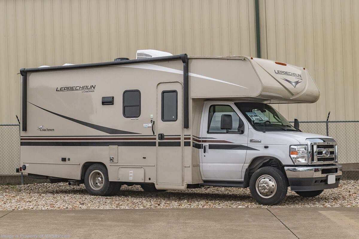 Used 2022  Coachmen Leprechaun 210RS by Coachmen from Motor Home Specialist in Alvarado, TX