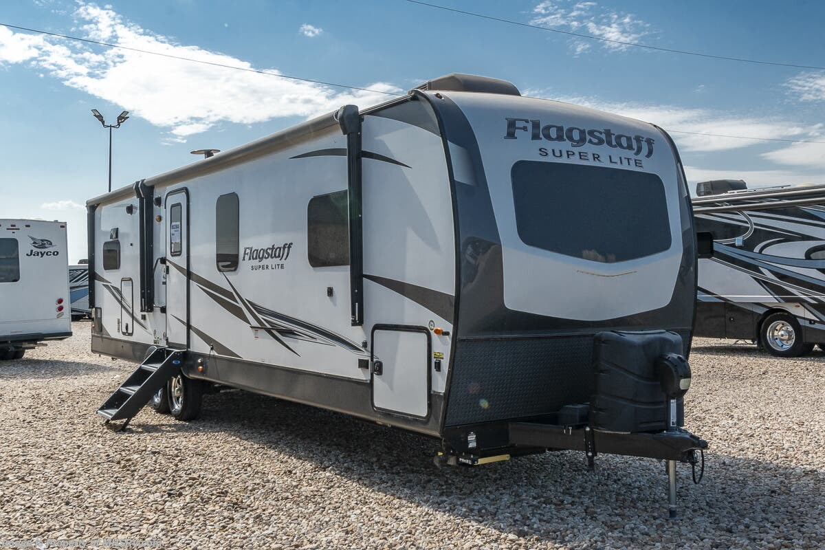 Used 2021 Forest River Flagstaff 29RKSW available in Alvarado, Texas