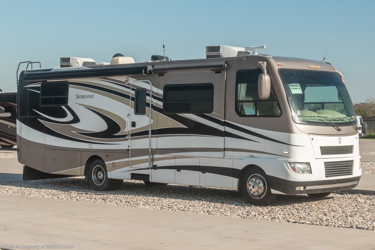 Used 2011 Thor Motor Coach Serrano 31V available in Alvarado, Texas