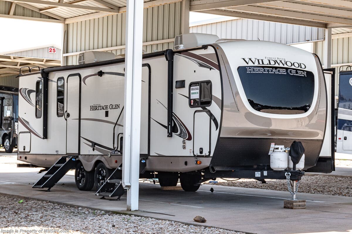 Used 2021 Forest River Wildwood Heritage Glen 270FKS available in Alvarado, Texas