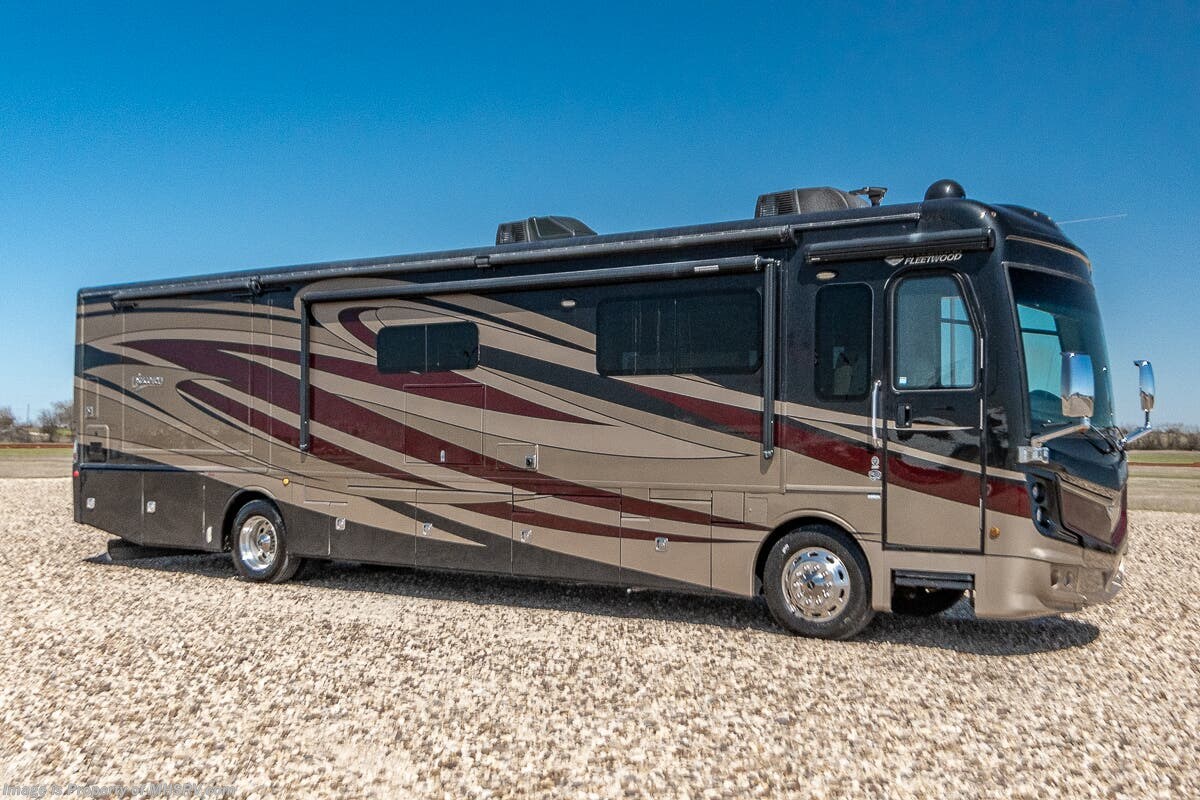 Used 2017 Fleetwood Discovery 39F available in Alvarado, Texas