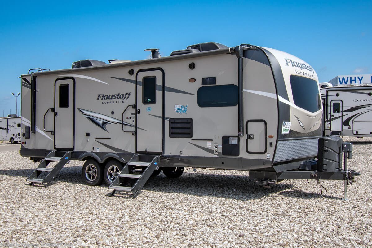 Used 2021 Forest River Flagstaff Super Lite 26FKBS available in Alvarado, Texas