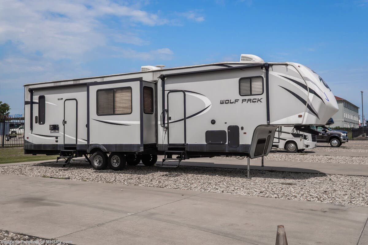 Used 2018 Forest River Cherokee Wolf Pack 325 available in Alvarado, Texas