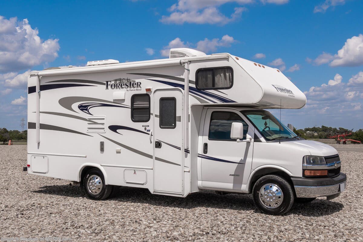 Used 2014 Forest River Forester LE 2251S available in Alvarado, Texas