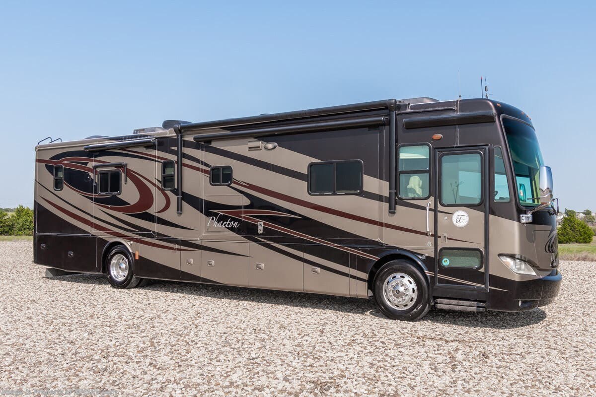 Used 2012 Tiffin Phaeton 40QBH available in Alvarado, Texas