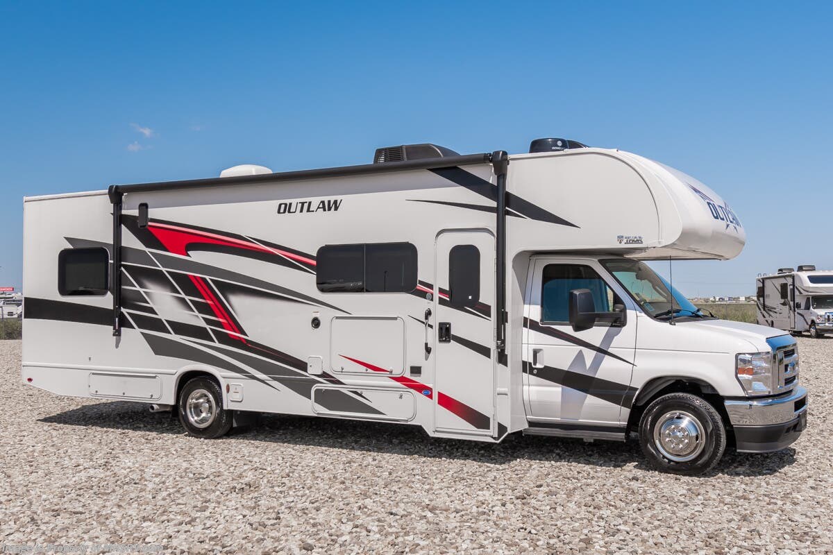 Used 2024 Thor Motor Coach Outlaw 29T available in Alvarado, Texas
