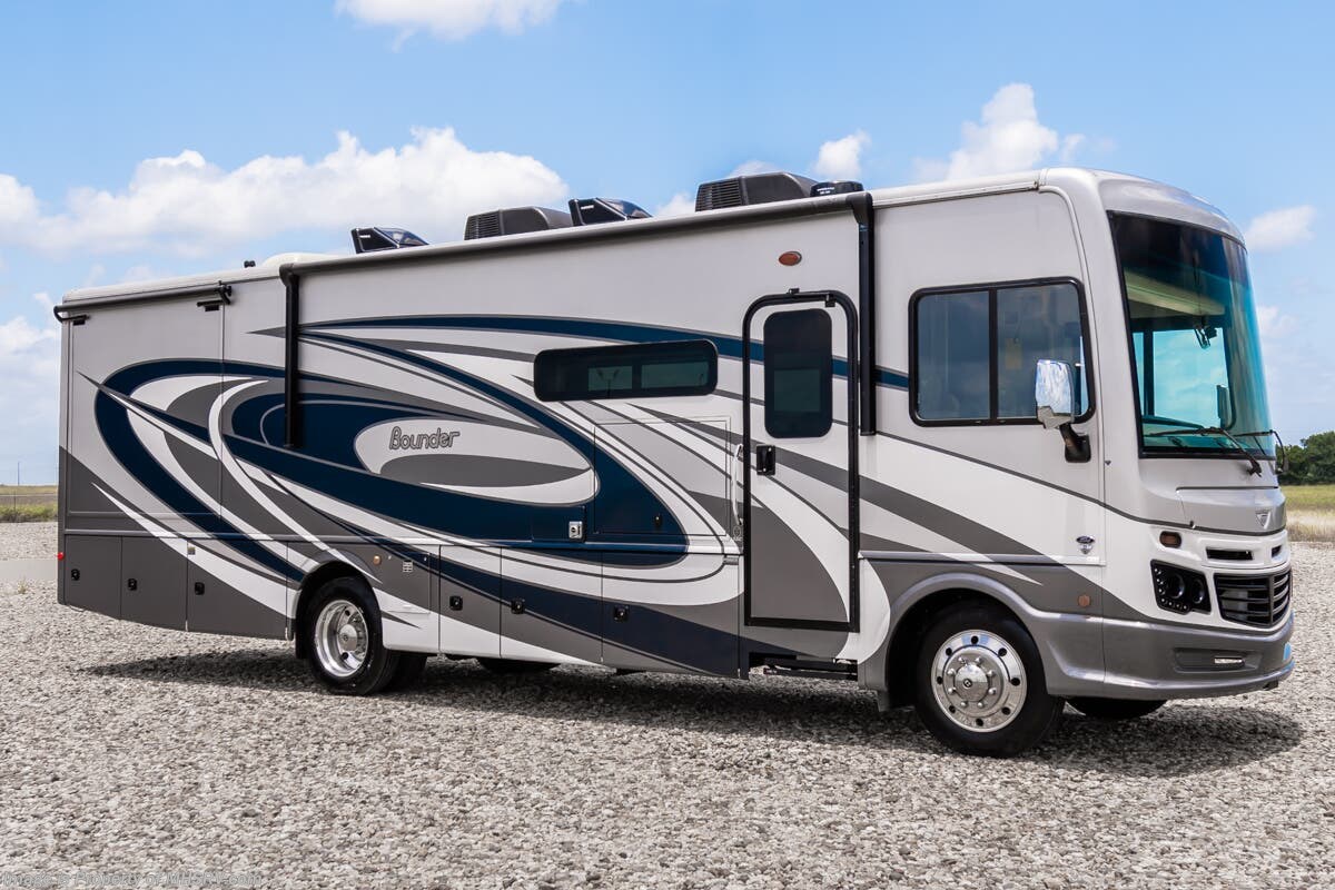 Used 2023 Fleetwood Bounder 33C available in Alvarado, Texas