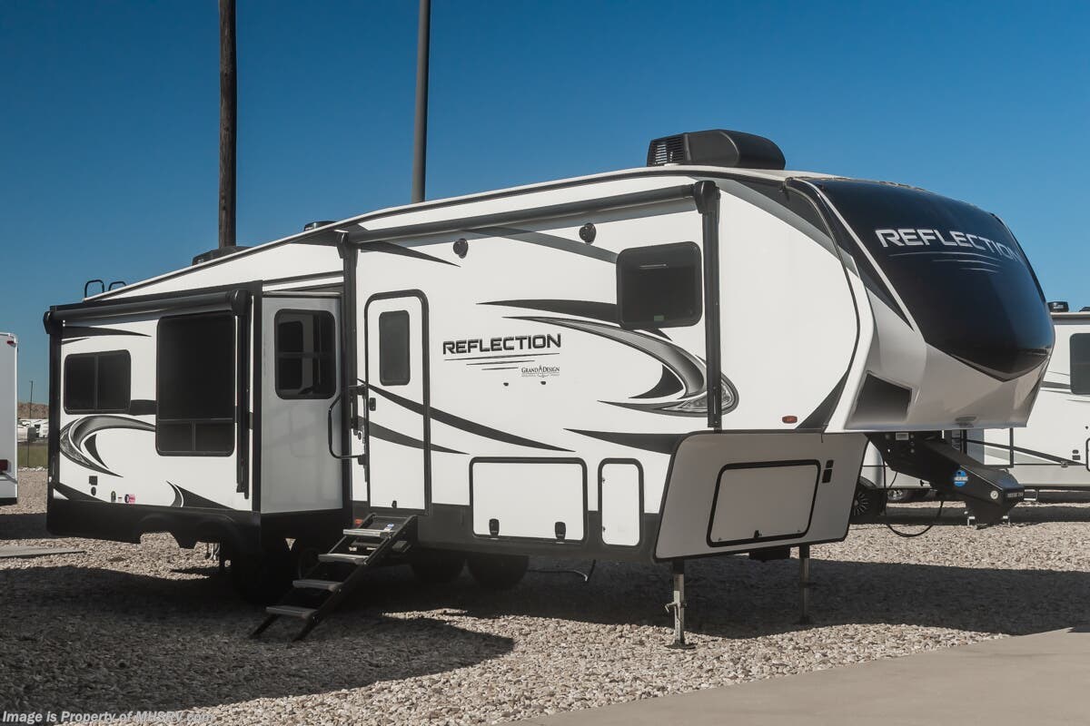 Used 2022 Grand Design Reflection 303RLS available in Alvarado, Texas