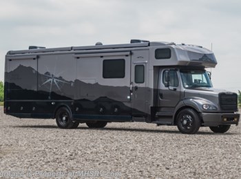 Used 2024 Dynamax Corp Dynaquest XL 3801TS available in Alvarado, Texas