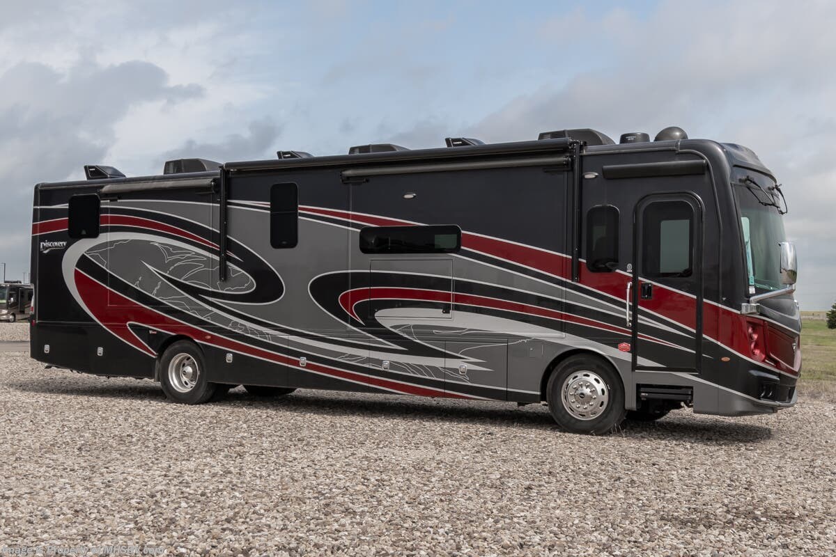 Used 2024 Fleetwood Discovery 38N available in Alvarado, Texas