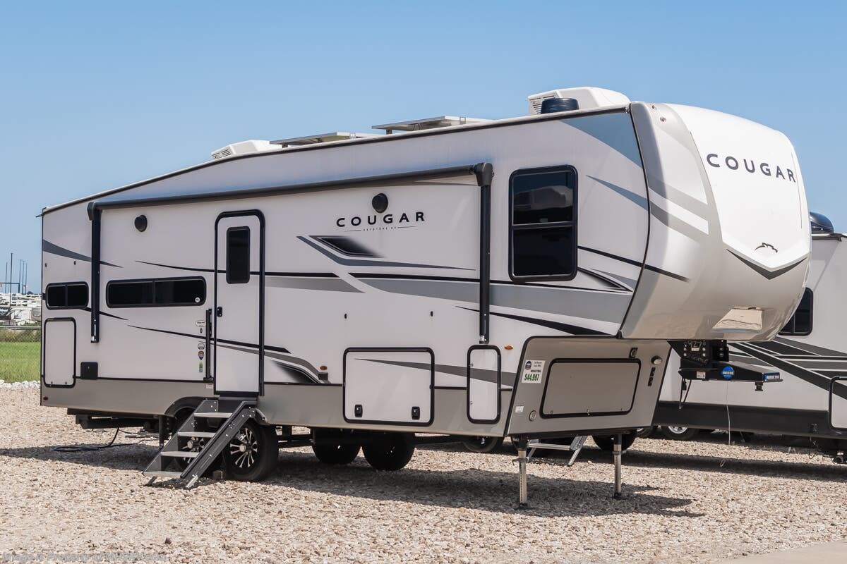 Used 2024 Keystone Cougar 260MLE available in Alvarado, Texas