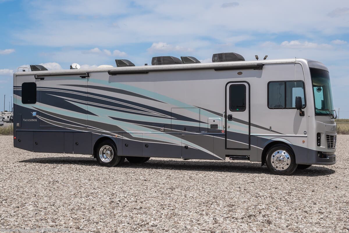 Used 2020 Holiday Rambler Vacationer 36F available in Alvarado, Texas