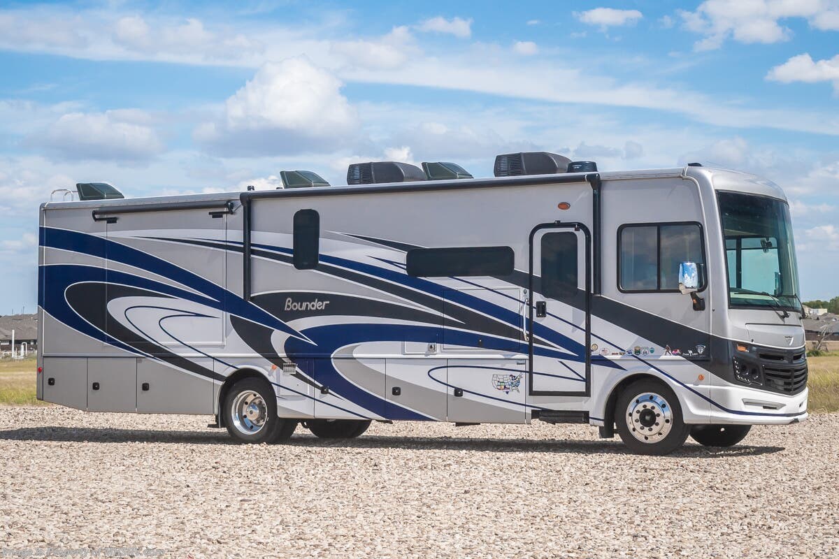 Used 2022 Fleetwood Bounder 35K available in Alvarado, Texas