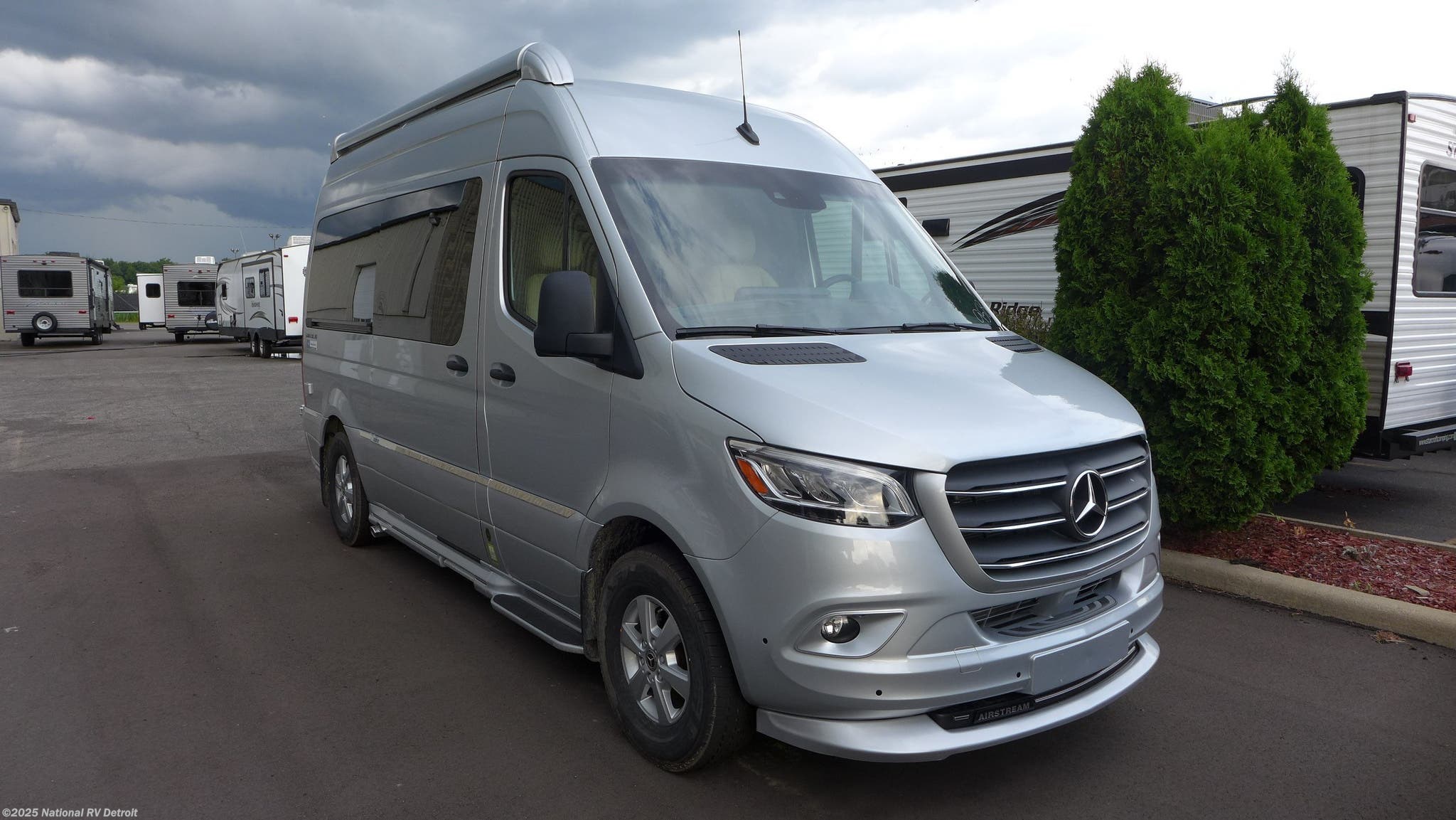 tommy bahama rv for sale