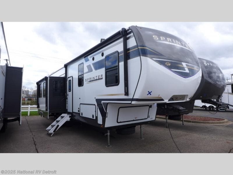 New 2025 Keystone Sprinter 3920DSL available in Belleville, Michigan