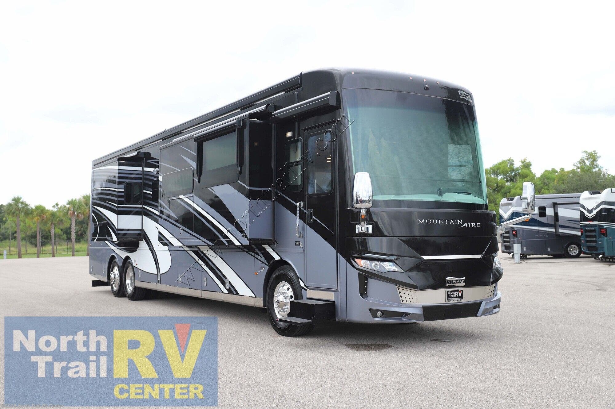 Used 2022 Newmar Mountain Aire 4535 available in Fort Myers, Florida