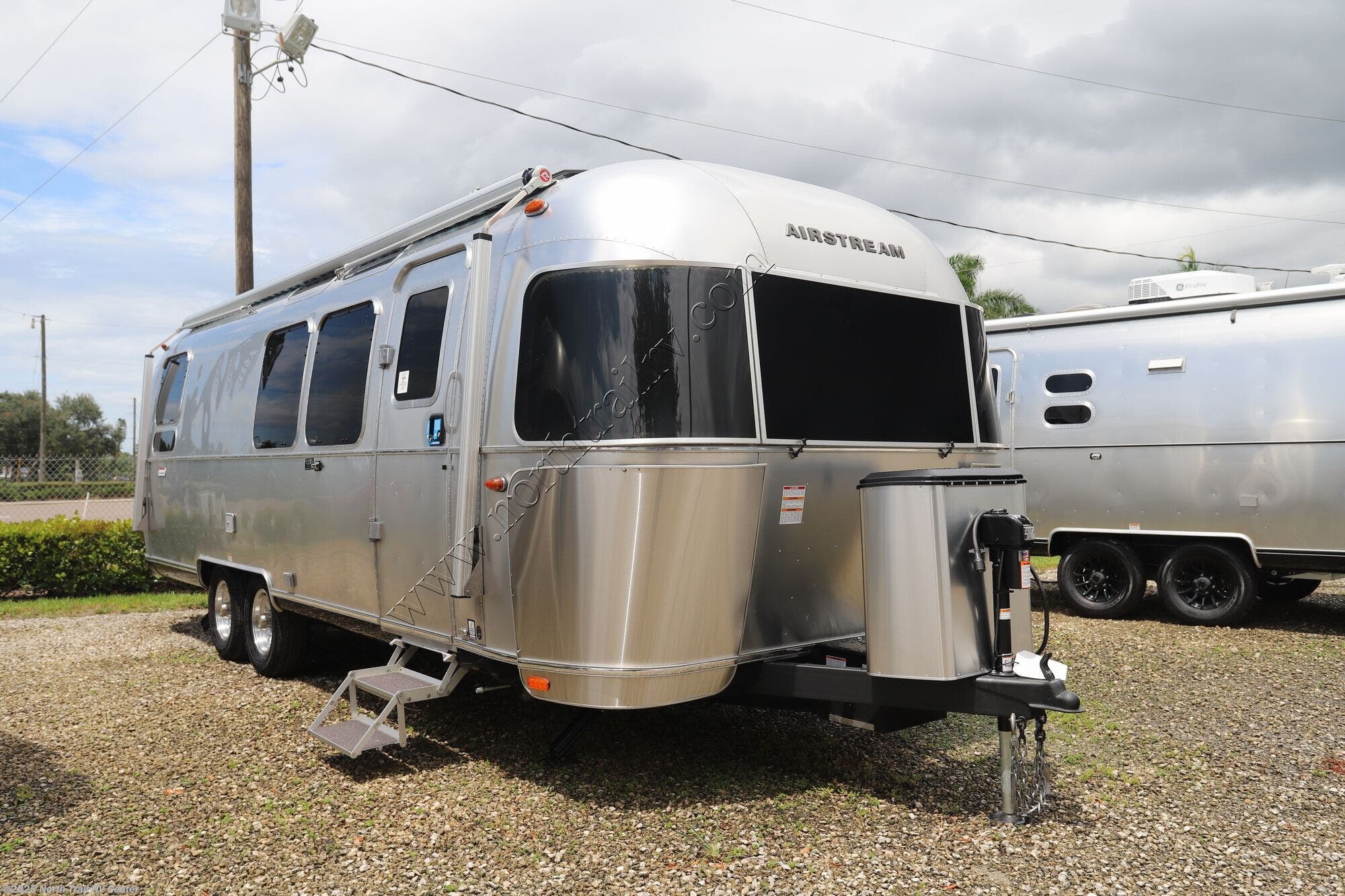 New 2026 Airstream International 28RB available in Fort Myers, Florida