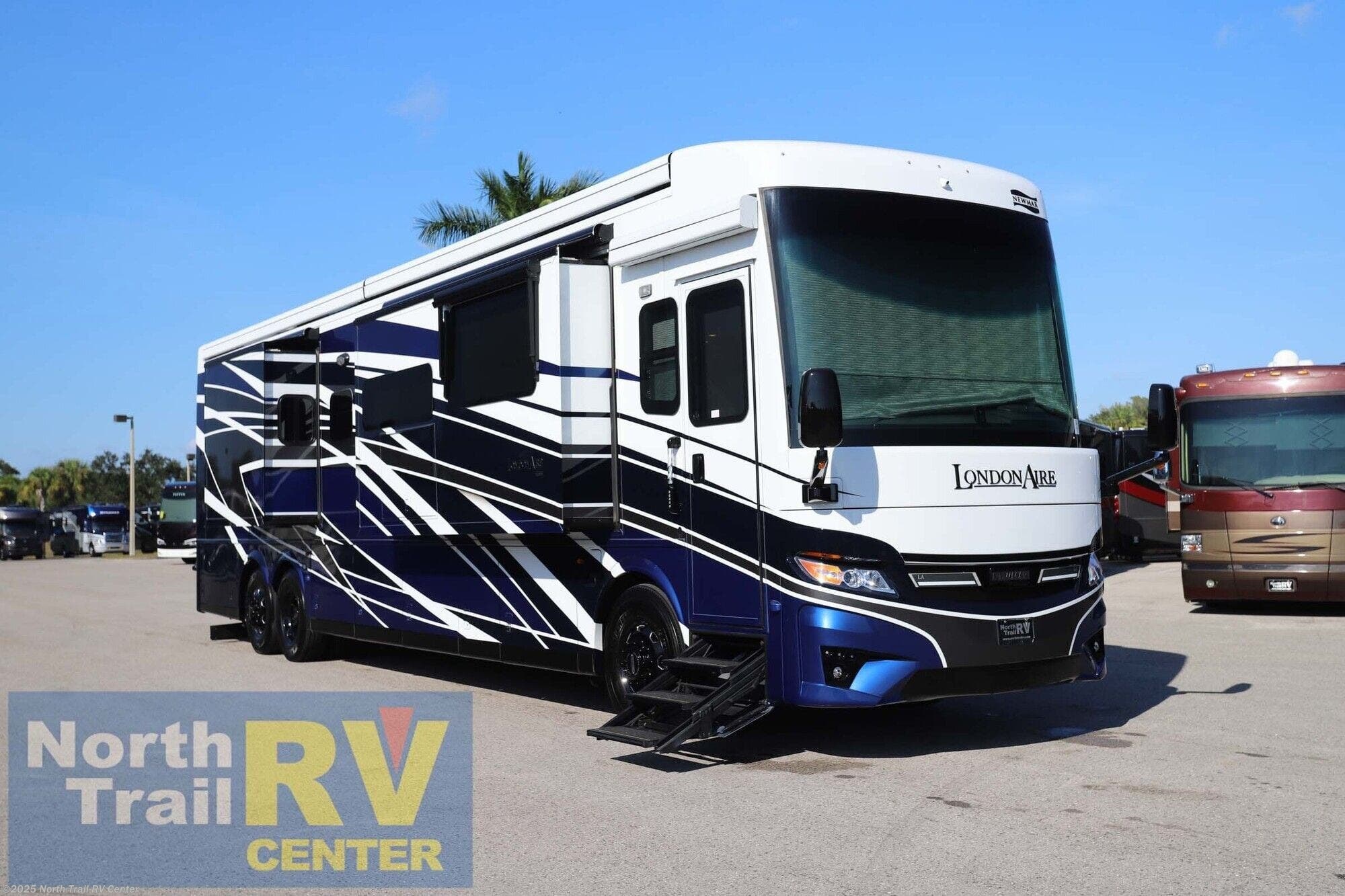 Used 2025 Newmar London Aire 4595 available in Fort Myers, Florida