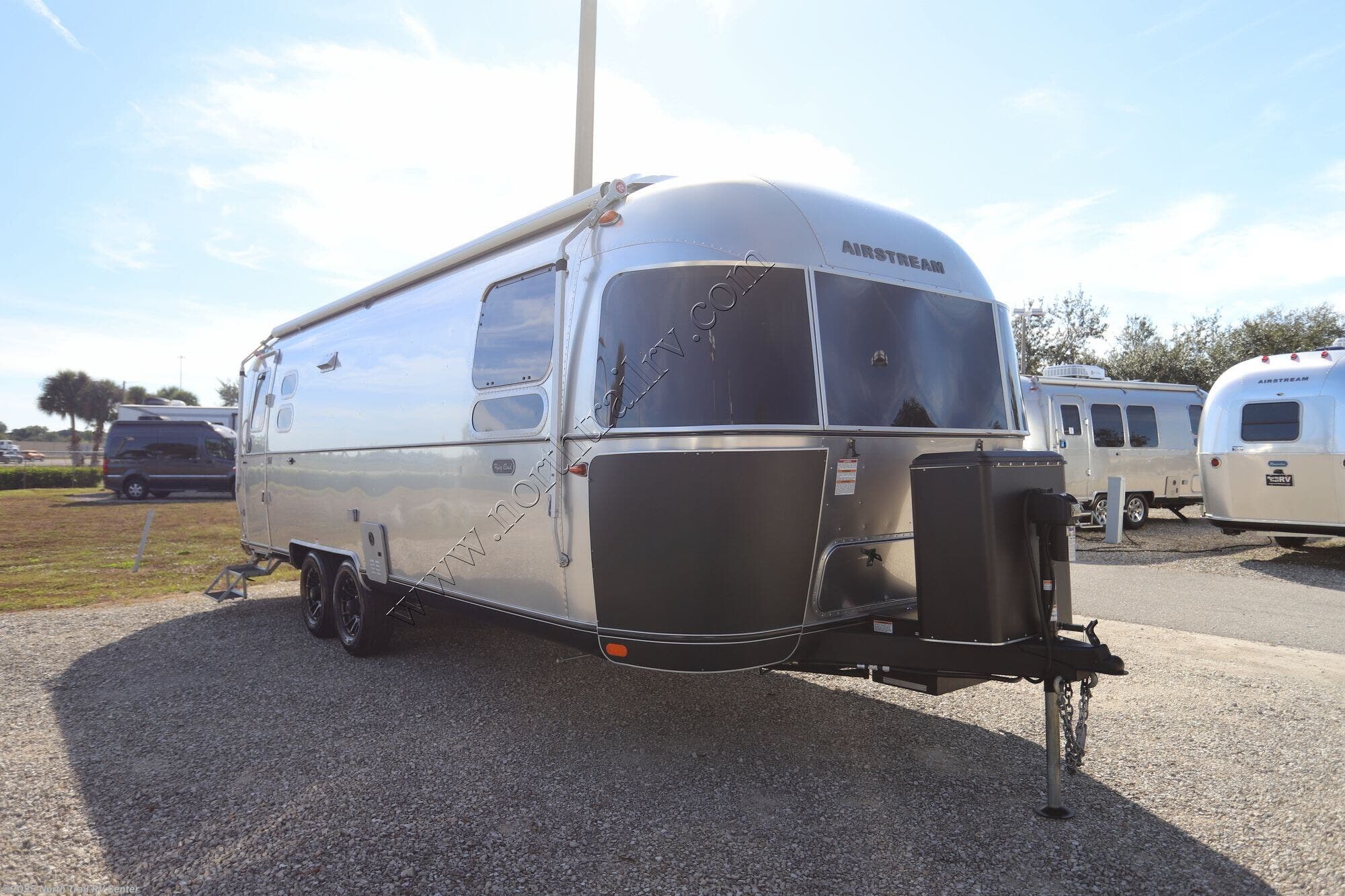 Used 2025 Airstream Flying Cloud 27FB available in Fort Myers, Florida
