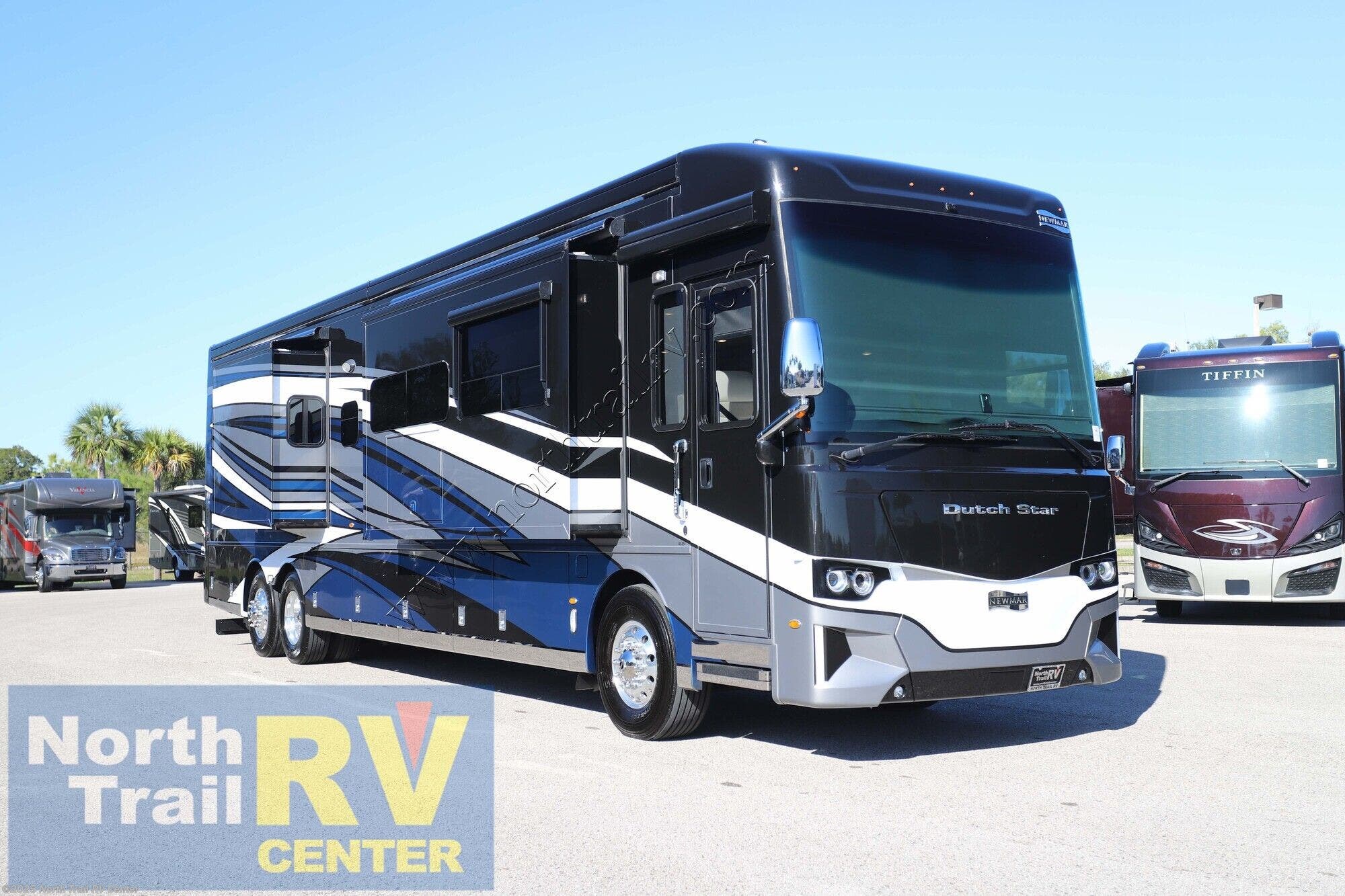 Used 2023 Newmar Dutch Star 4325 available in Fort Myers, Florida