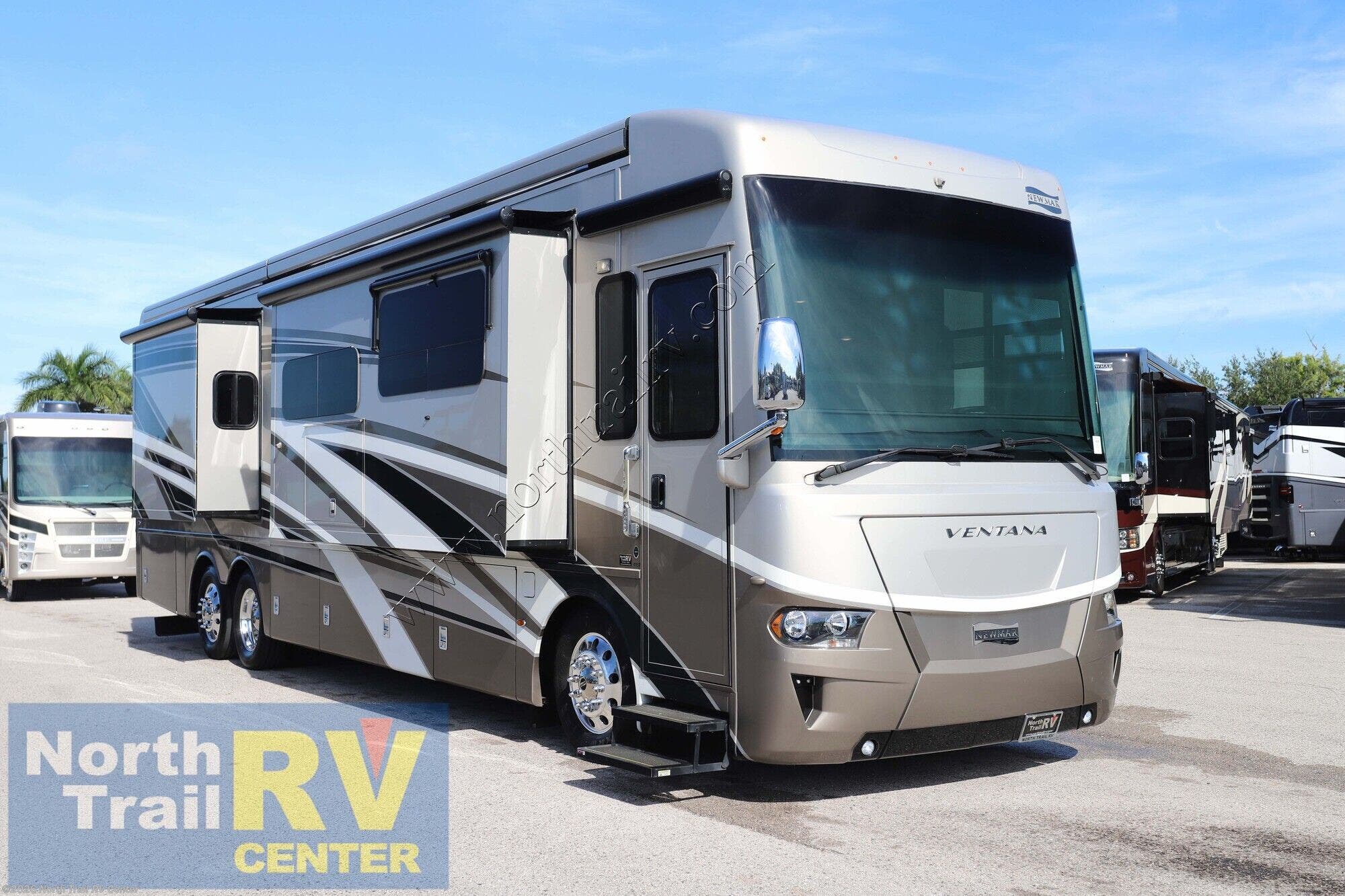 Used 2022 Newmar Ventana 4037 available in Fort Myers, Florida