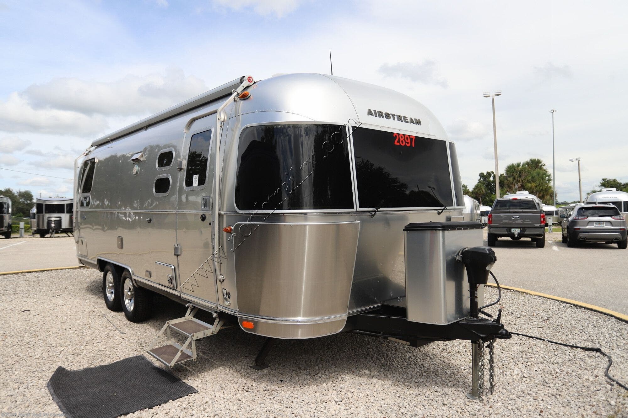 Used 2019 Airstream Flying Cloud 25RBT available in Fort Myers, Florida
