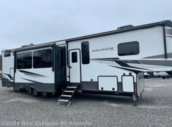 Used 2021 Keystone Avalanche 395BH available in Louisville, Tennessee