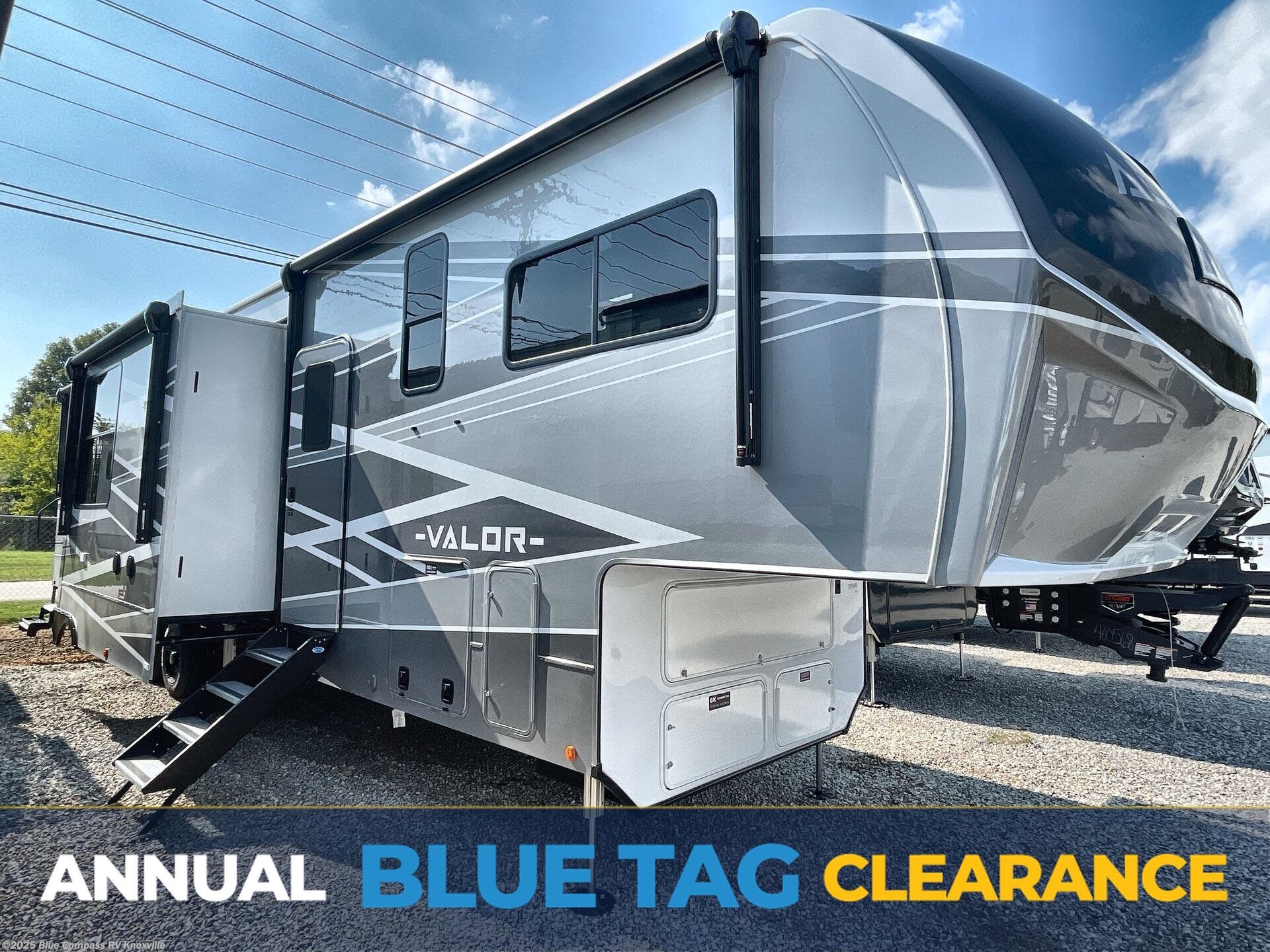New 2026 Alliance RV Valor 44V14 available in Louisville, Tennessee