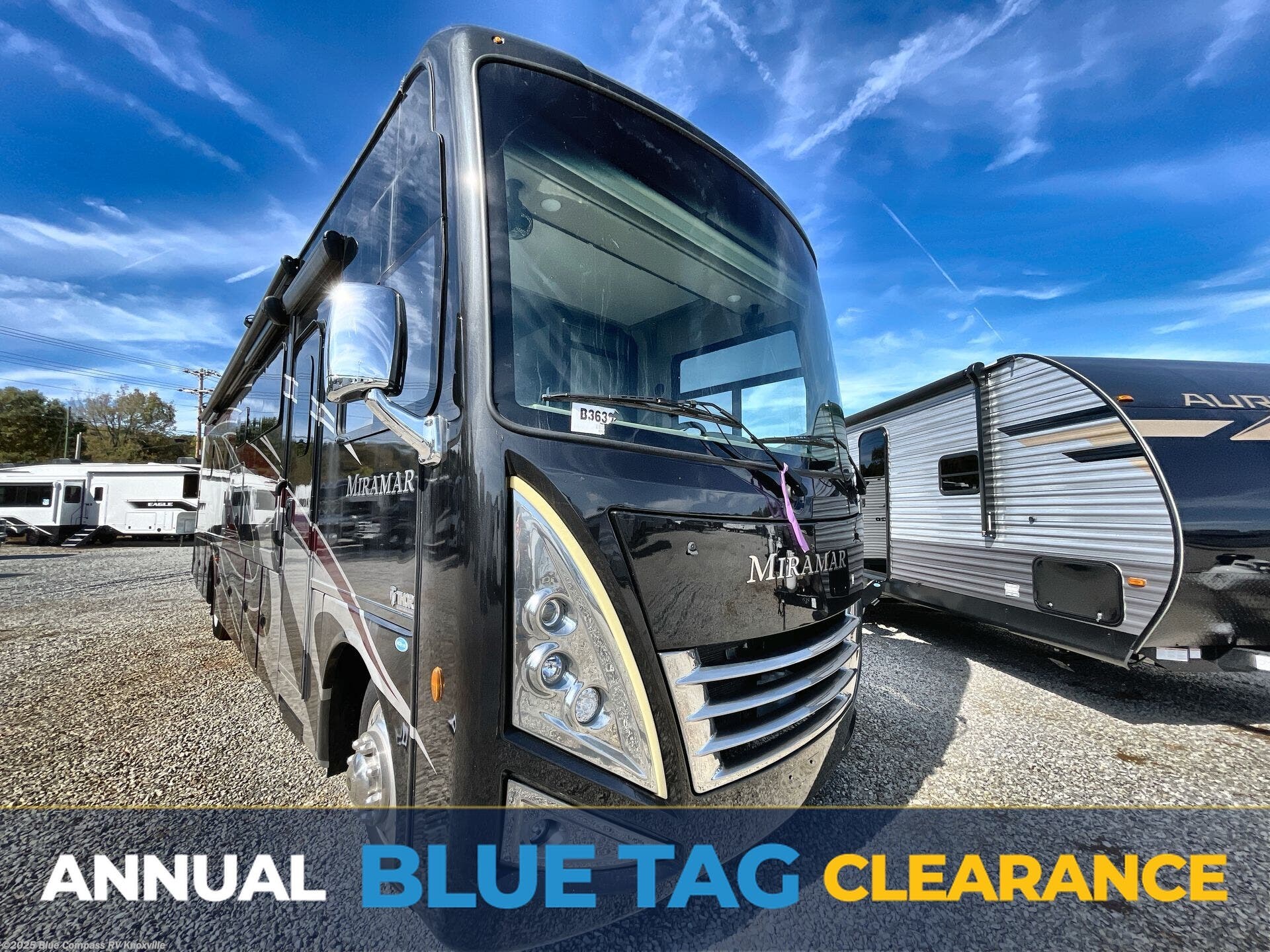 Used 2022 Thor Motor Coach Miramar 35.2 available in Louisville, Tennessee