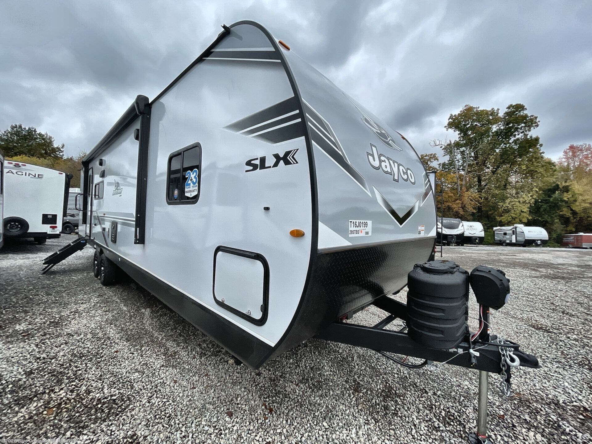 New 2026 Jayco Jay Flight SLX 295TBS available in Louisville, Tennessee