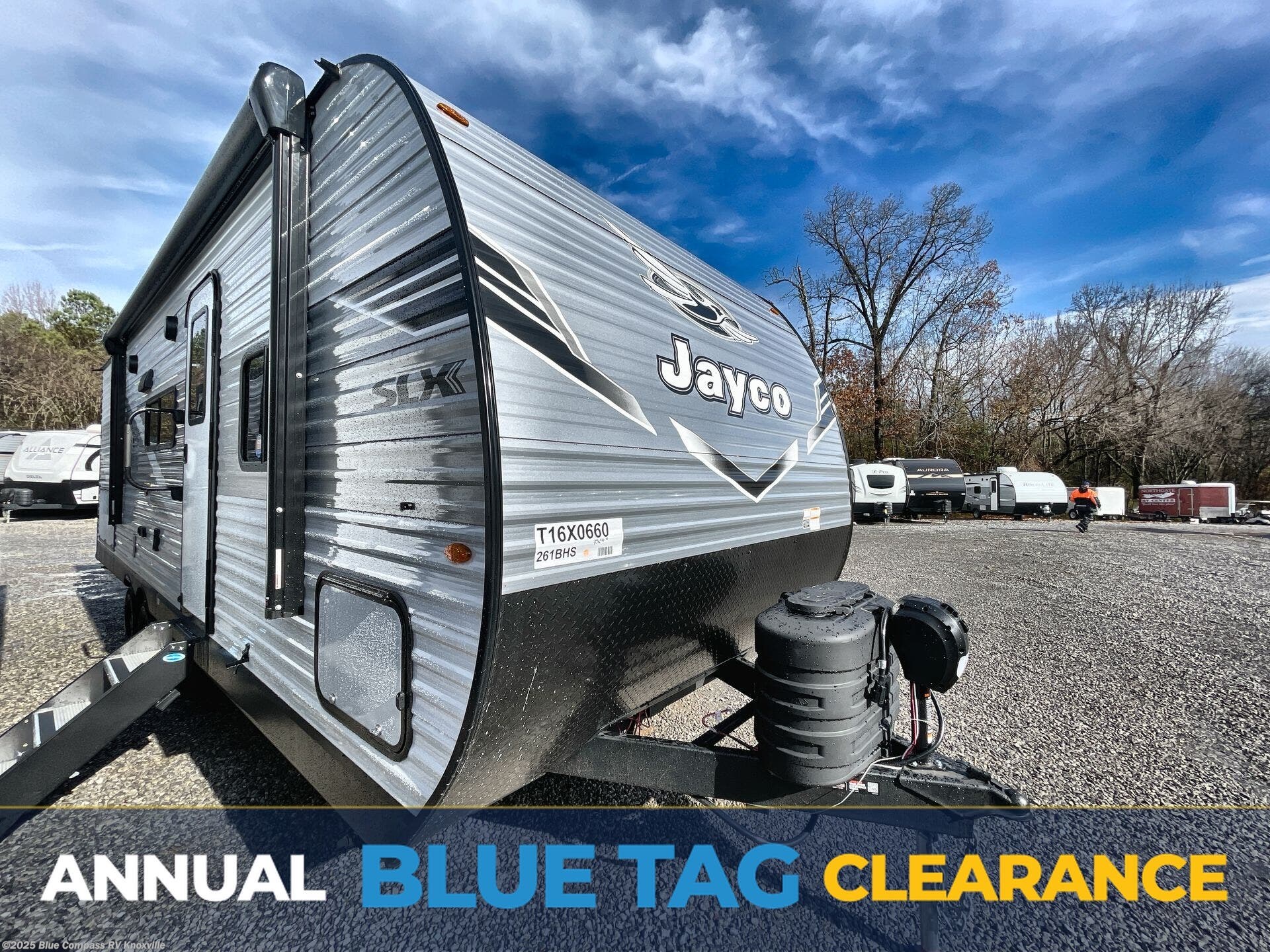 New 2026 Jayco Jay Flight SLX 261BHS available in Louisville, Tennessee